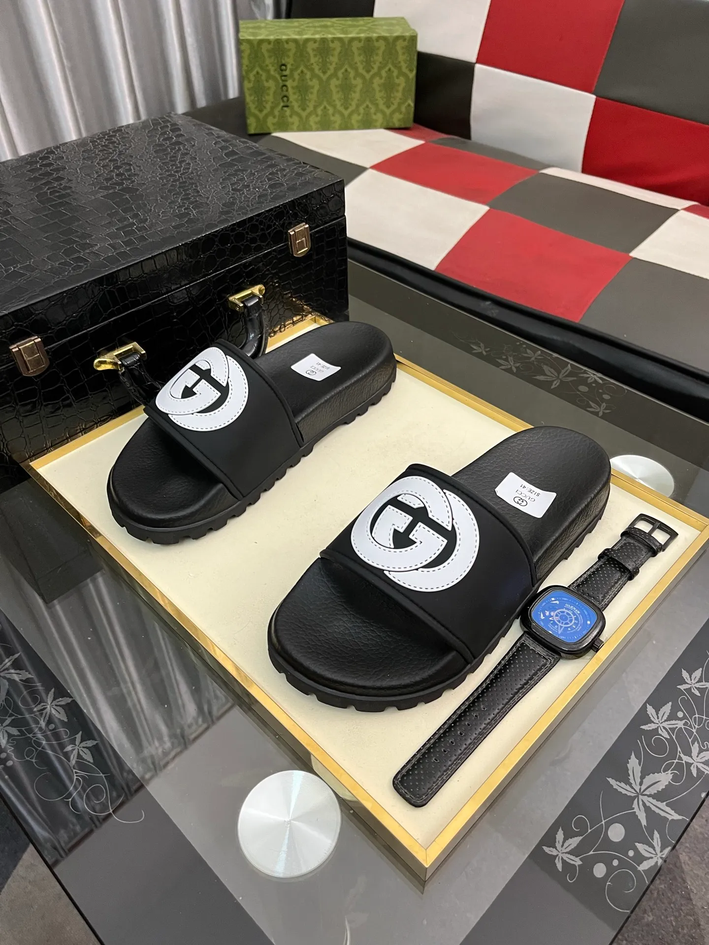 Men's men's shoes💰260⌚️⌚️ＧＵＣＣＩ.Gucci.Official website 1:1 popular slippers hot sale! Original original material 🩴 SIZE: 38-46 (45.46 non-refundable)